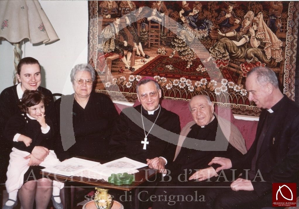 MONS. MICHELE DE SANTIS (1900 – 1993) UN SACERDOTE DA NON DIMENTICARE