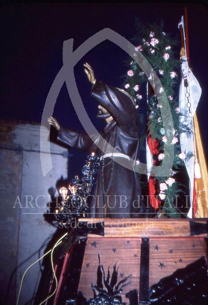 ALCUNI MOMENTI SIGNIFICATIVI DELLA PROCESSIONE NELLA SOLENNE FESTA IN ONORE DI SAN FRANCESCO D’ASSISI 1979 E 1982